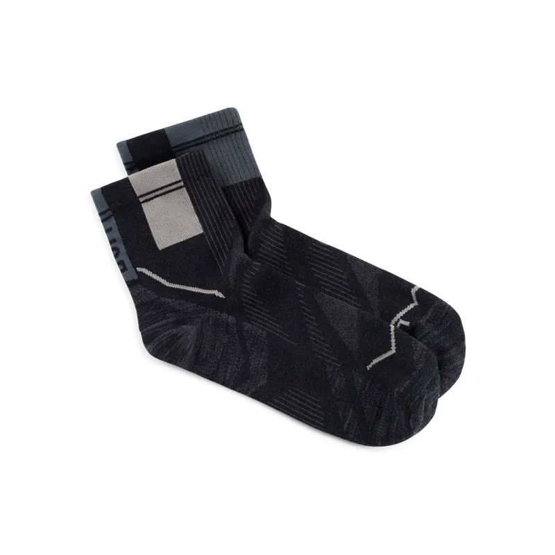 Buff Coolnet Quarter Sock - CQ Black-2