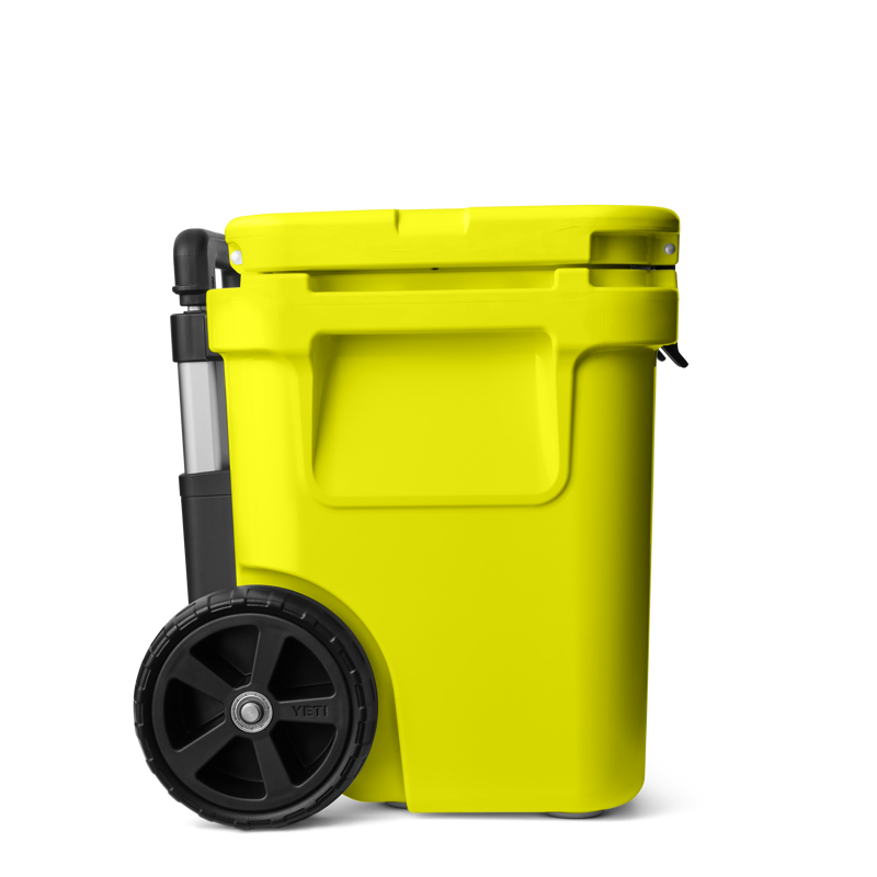 Yeti Roadie 32 Wheeled Cool Box - Firefly Yellow-3