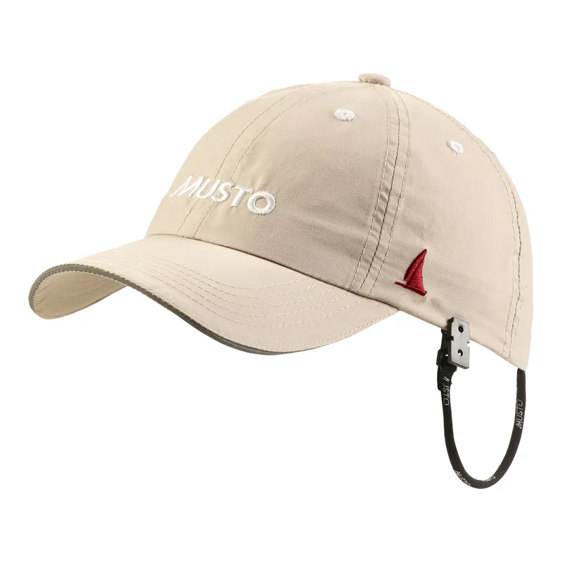 Musto Essential Fast Dry Crew Cap - Light Stone