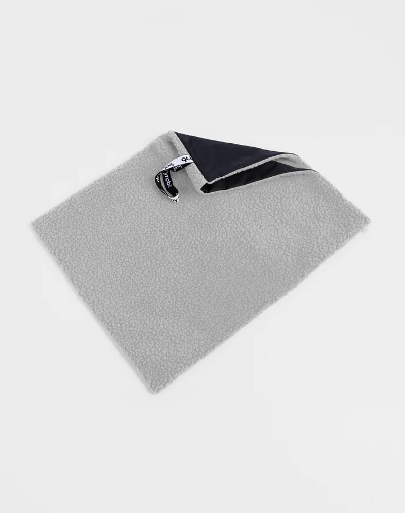 Dryrobe Cushion Cover Black/Grey-3