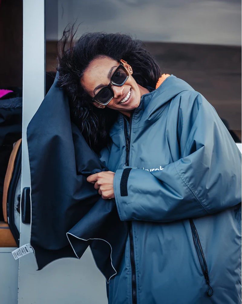 Dryrobe Microfibre Towel - Black-2