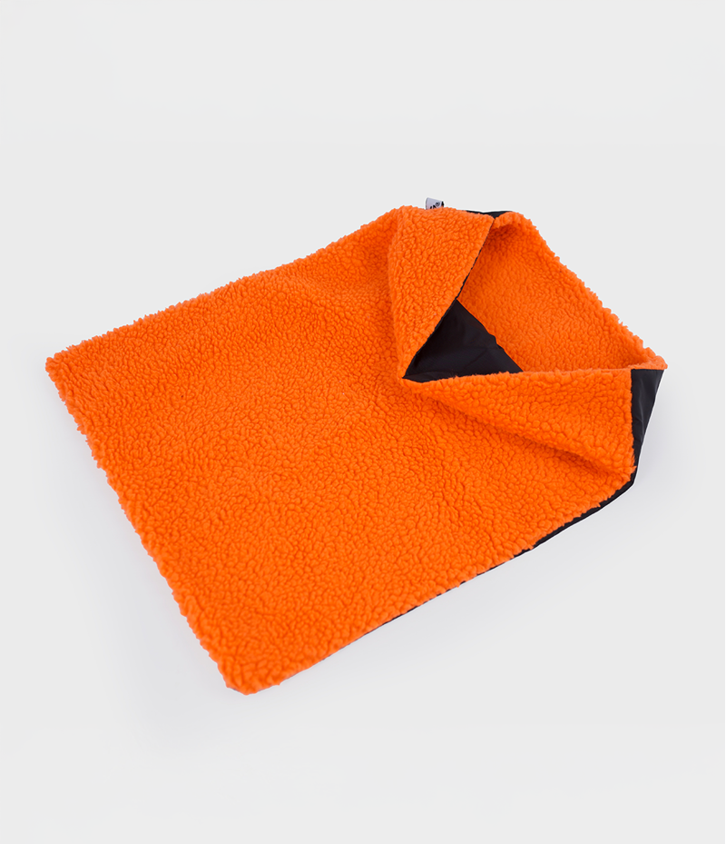 Dryrobe Cushion Cover - Orange/Black-3