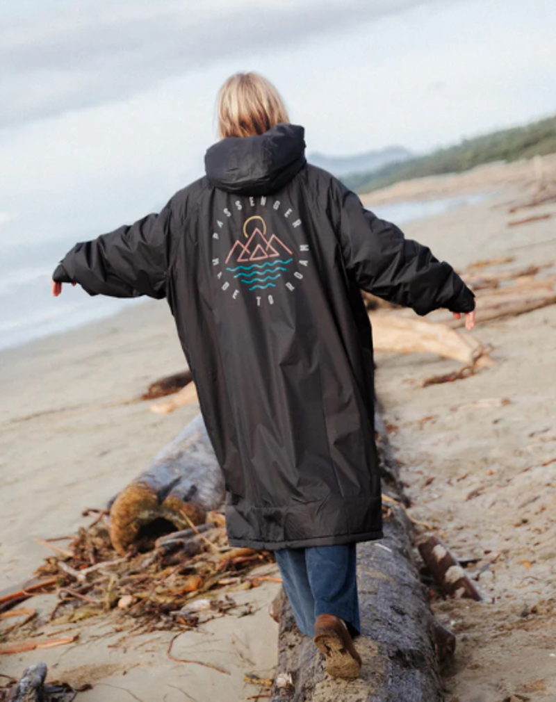 Passenger Escapism Sherpa Lined Change Robe - Black-3