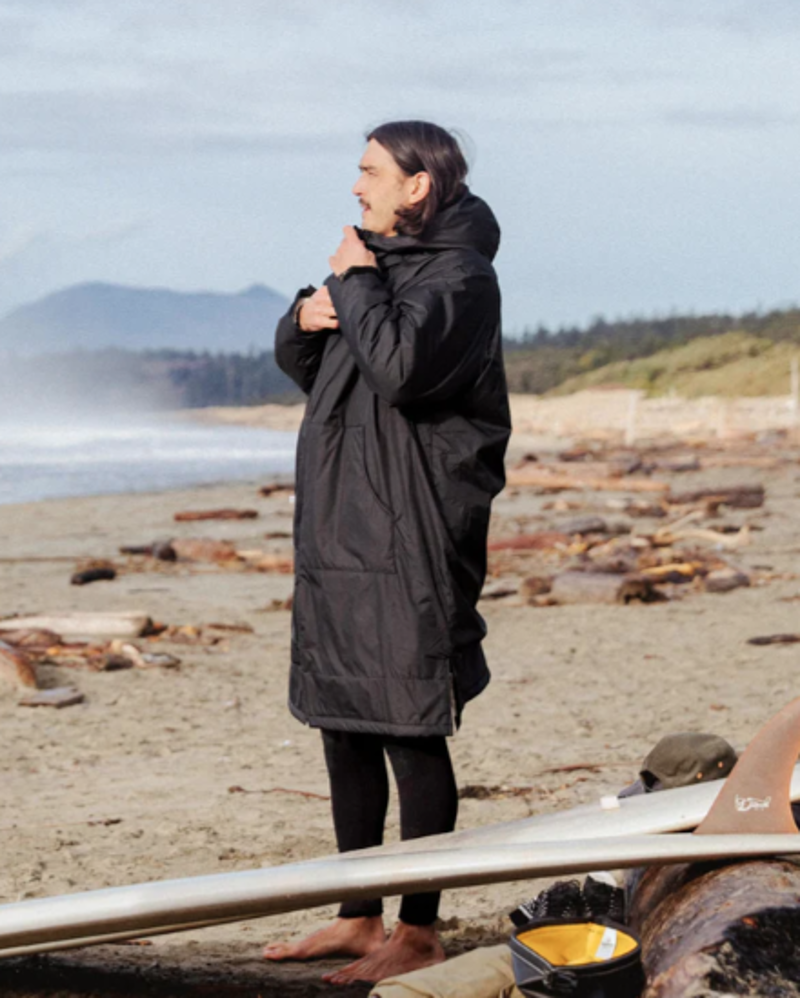 Passenger Escapism Sherpa Lined Change Robe - Black-1