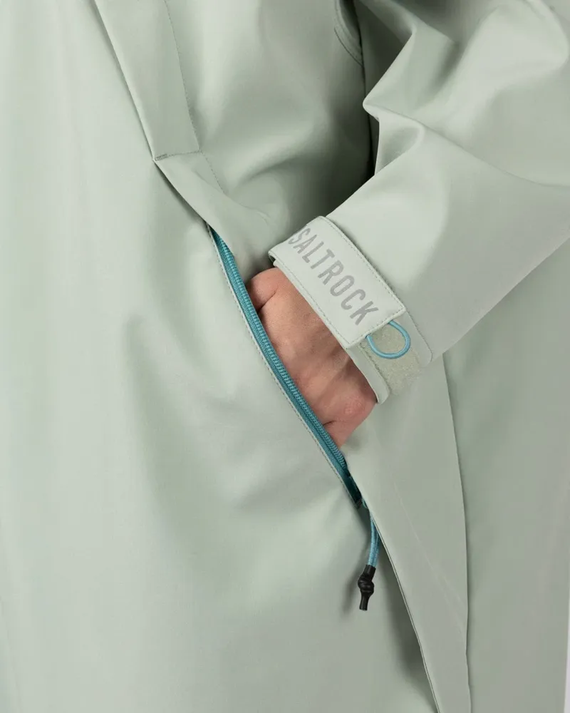 Saltrock Four Season Lite Changing Robe - Light Green-11