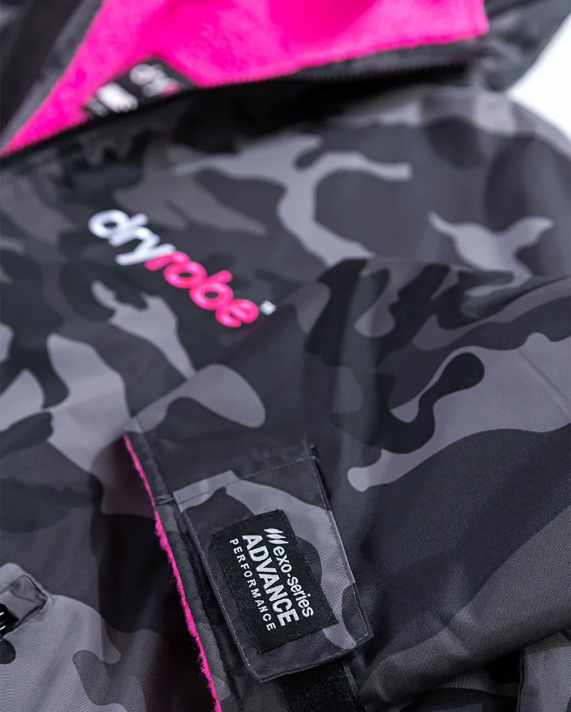Dryrobe Long Sleeve Black Camo/Pink -4
