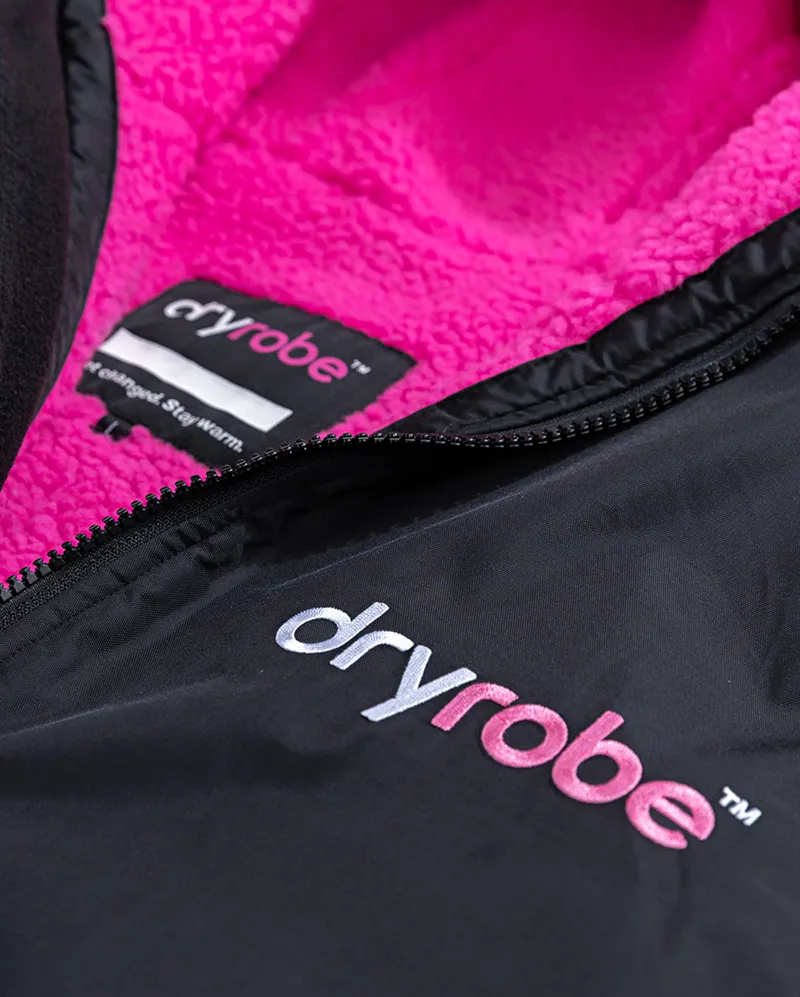 Dryrobe Long Sleeve Black/Pink-4